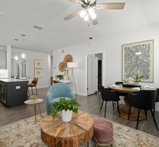 Azali Heights interior photo